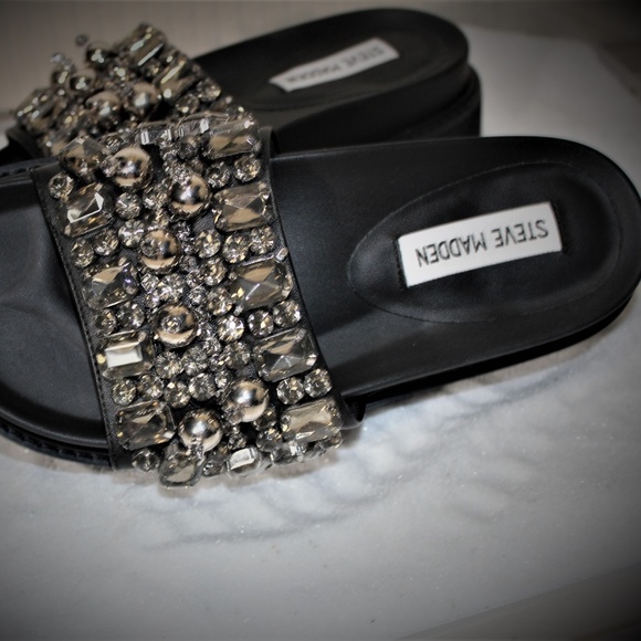 STEVE MADDEN "Pebbles" Jeweled Sandals-SZ. 6-NWOT - Picture 2 of 7
